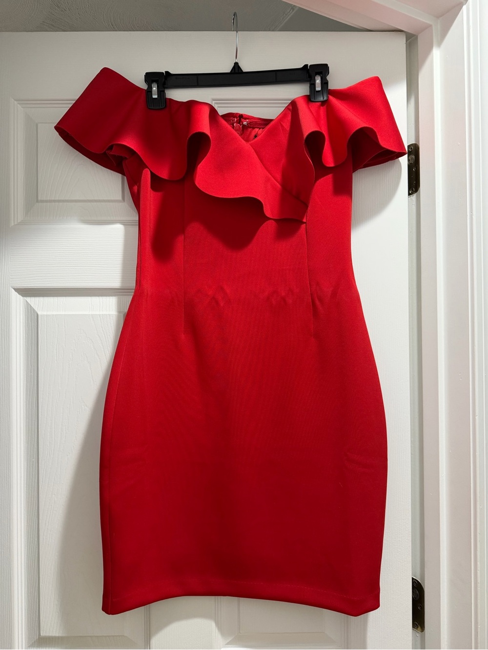 Guess Off-Shoulder Ruffle Bodycon Dress in Red